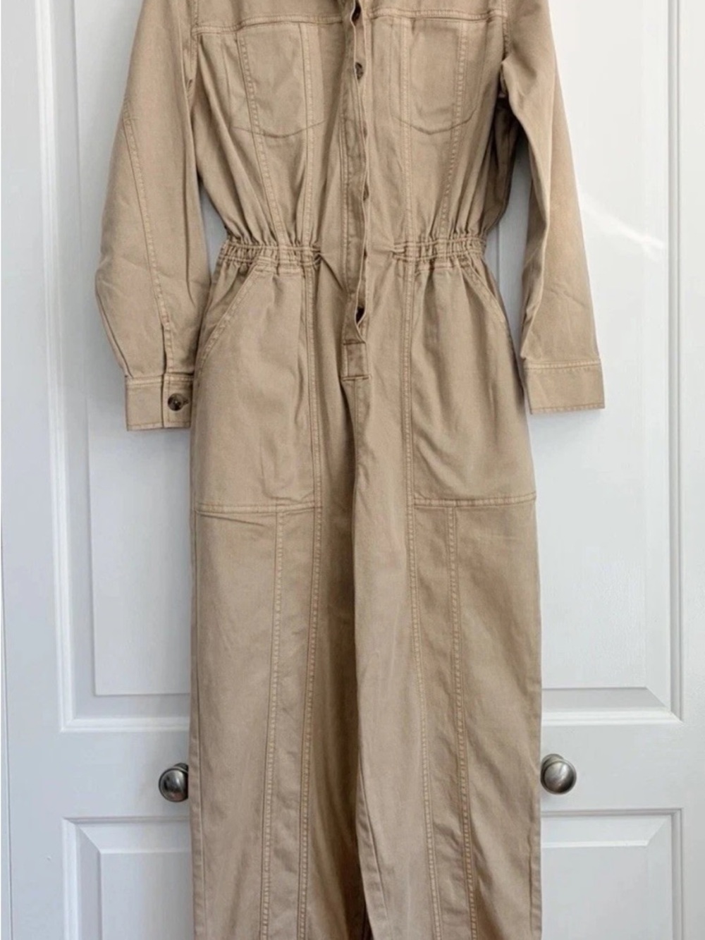 Universal Thread Utility  Jumpsuit Womens Size 8 Tan Botton Front Straight Leg